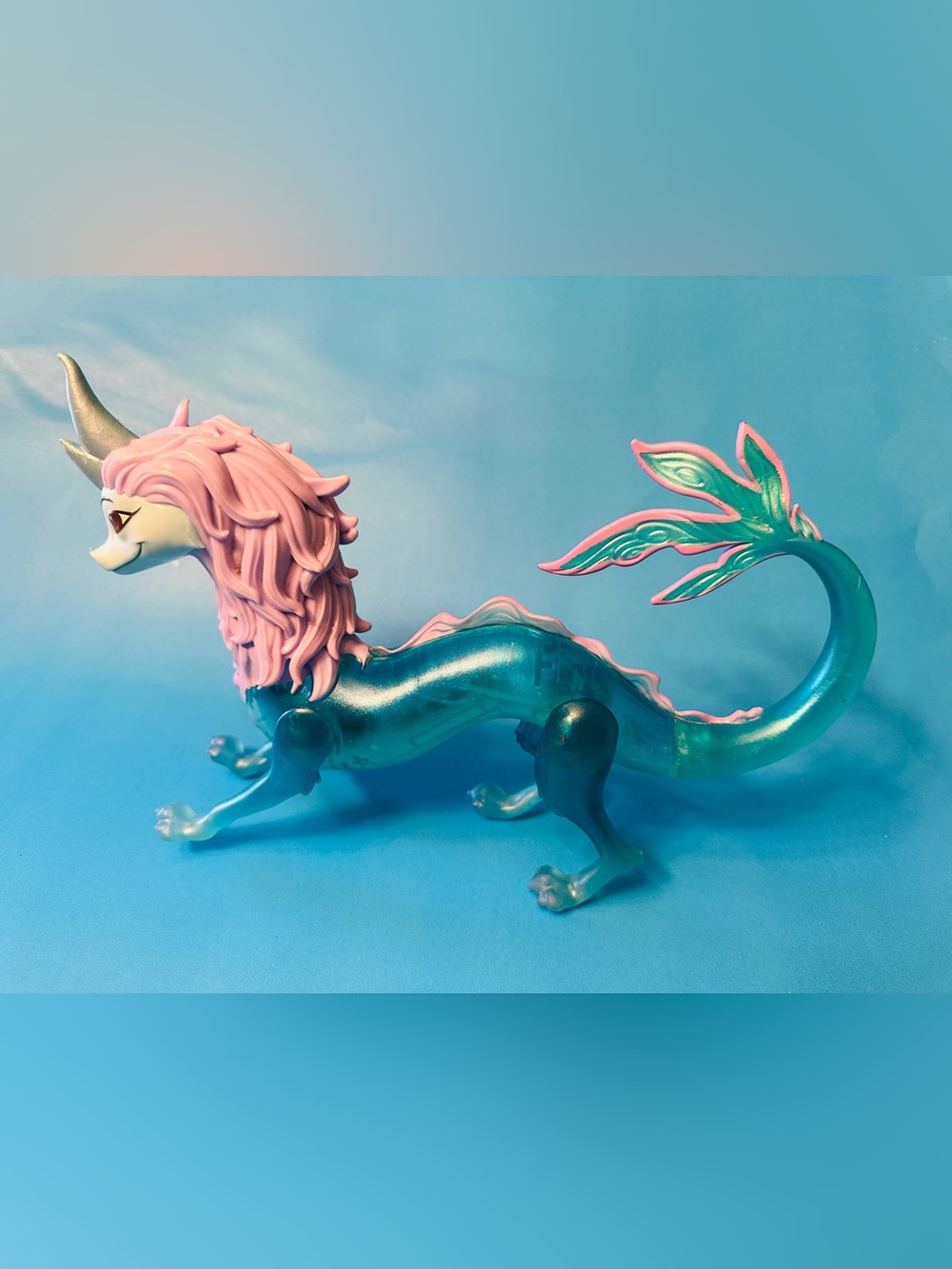Disney Raya And The Last Dragon Light up Sisu Dragon 2021 Toy 9”